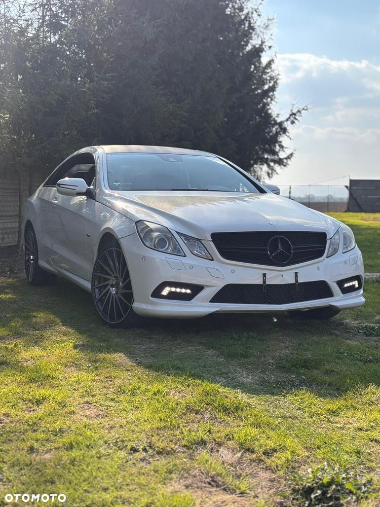 Mercedes-Benz Klasa E 250 CDI 7G-TRONIC - 11