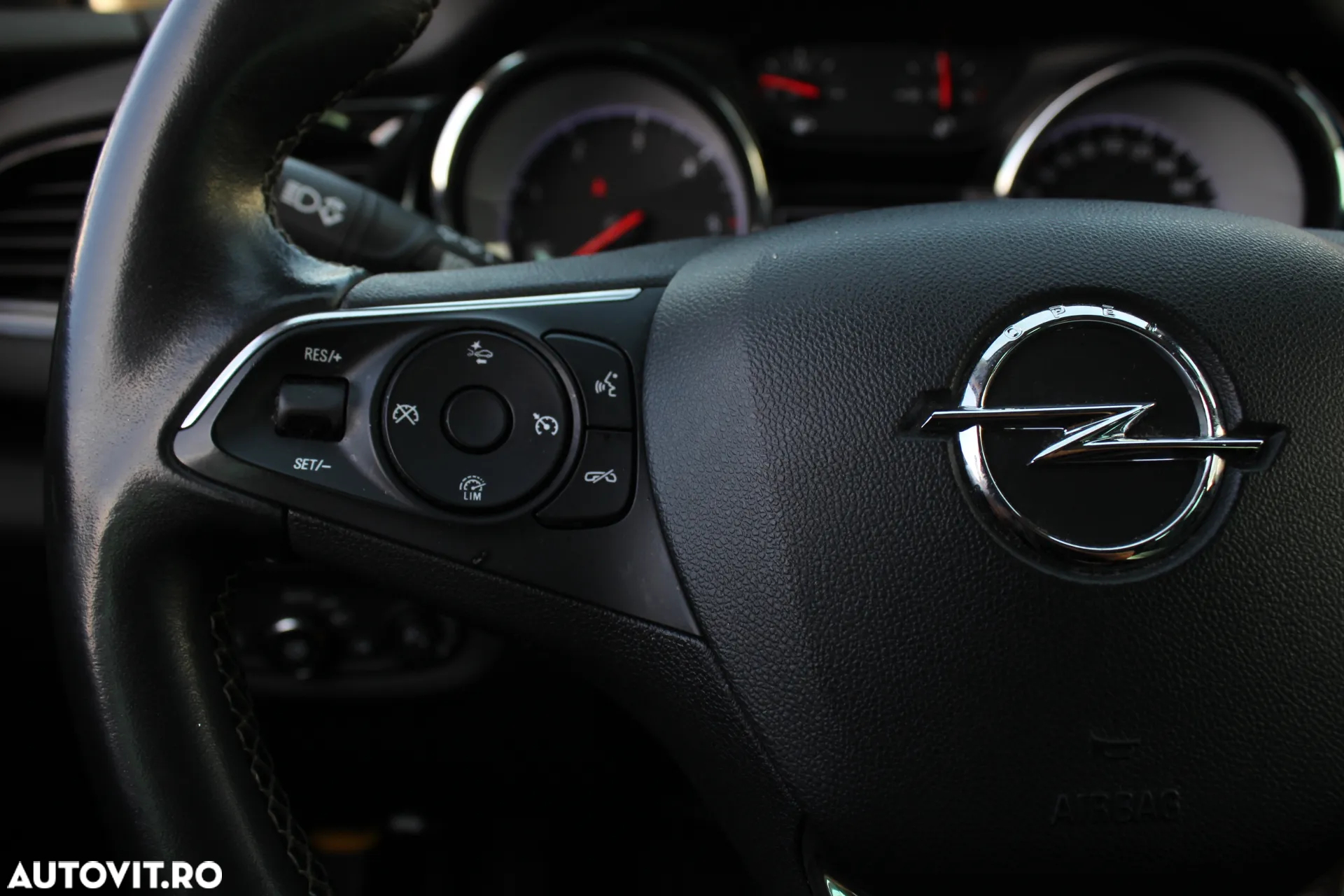 Opel Insignia - 6