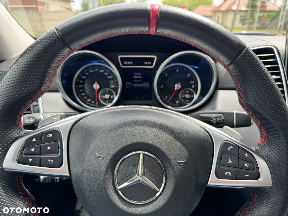 Mercedes-Benz GLE 350 d 4Matic 9G-TRONIC OrangeArt Edition - 28
