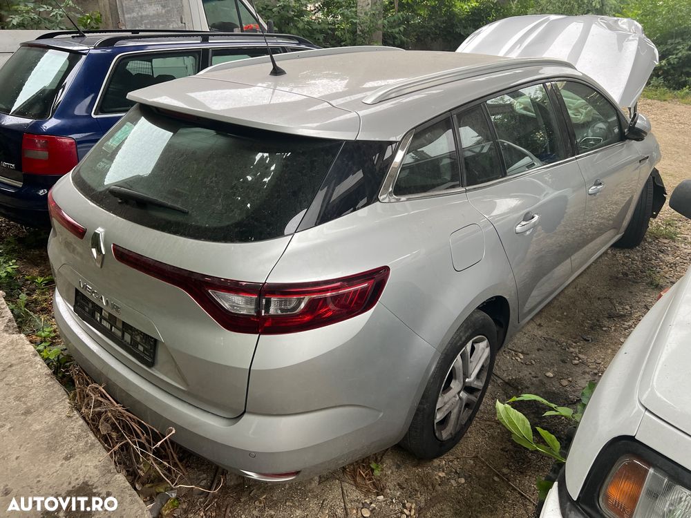 Renault Megane BLUE dCi EDC Intens - 2