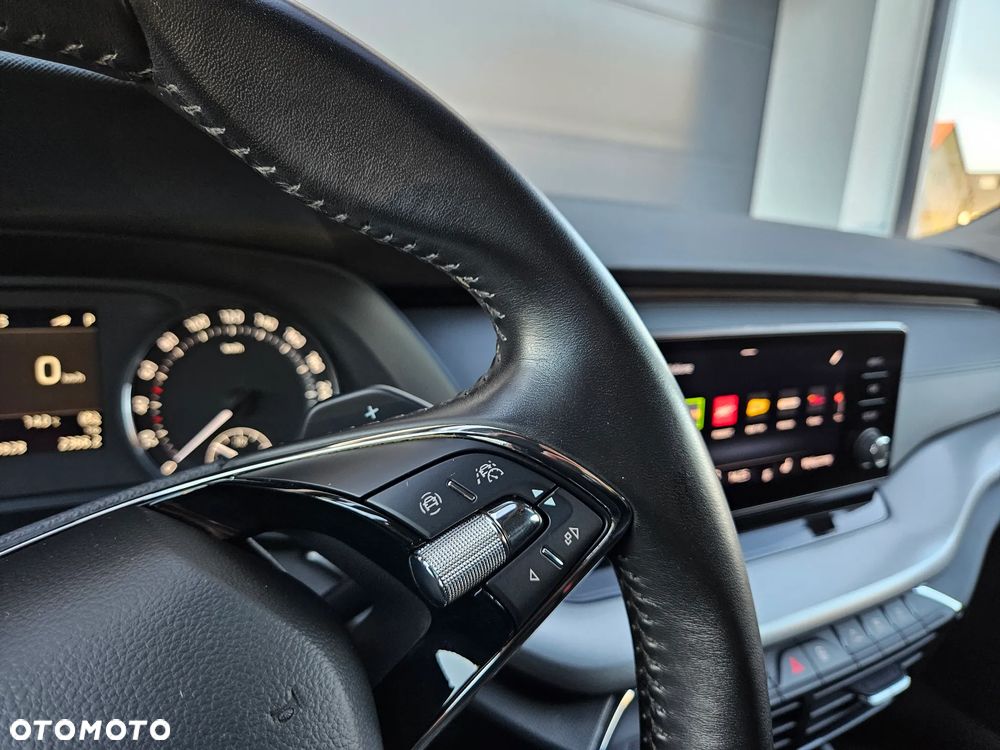 Skoda Octavia 2.0 TDI SCR Ambition DSG - 12