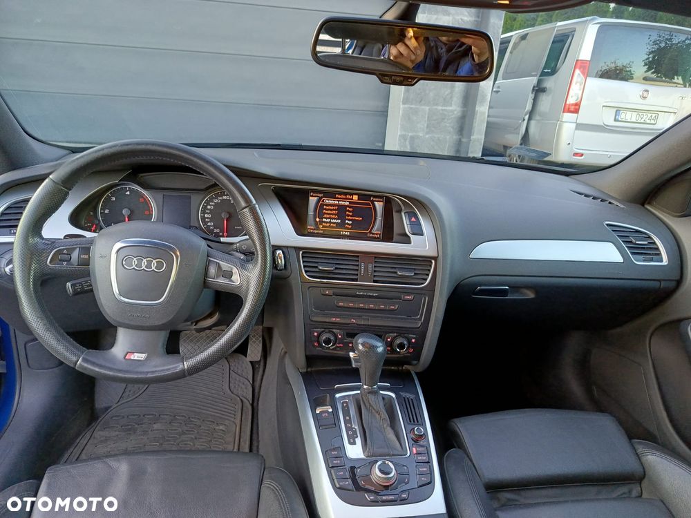 Audi A4 Avant - 14