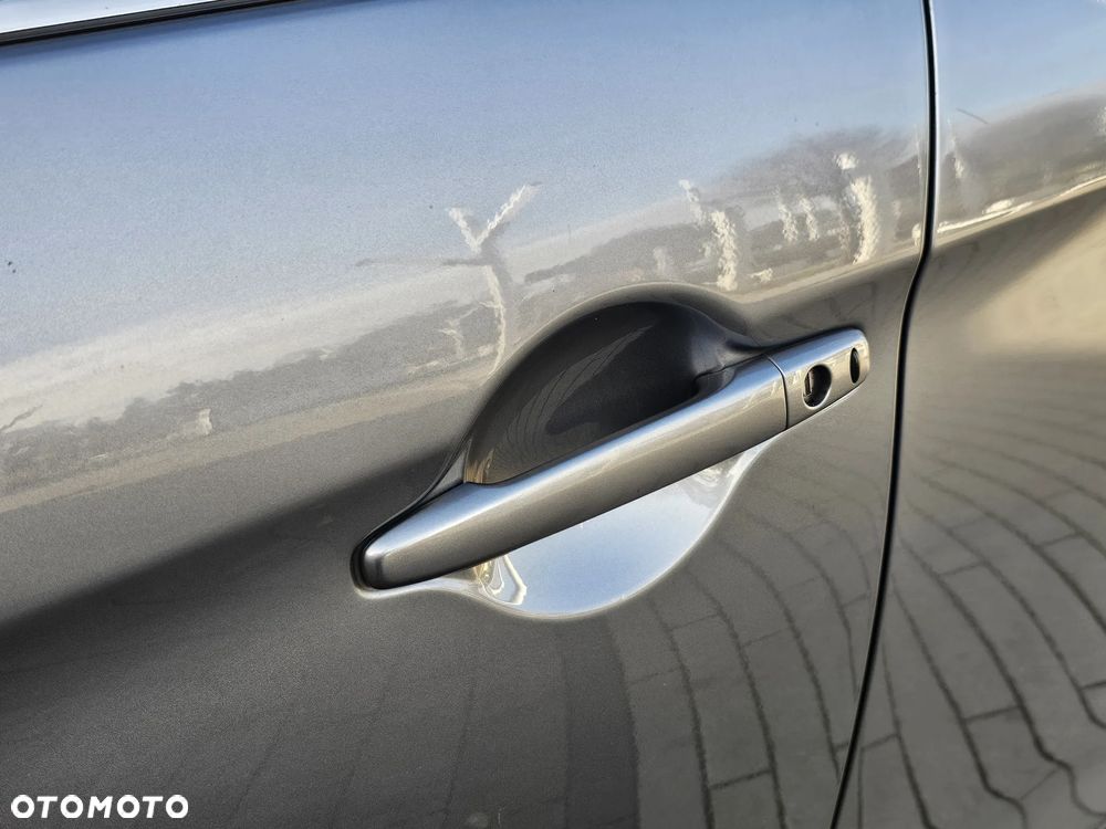 Mitsubishi ASX 1.6 2WD Intense - 19