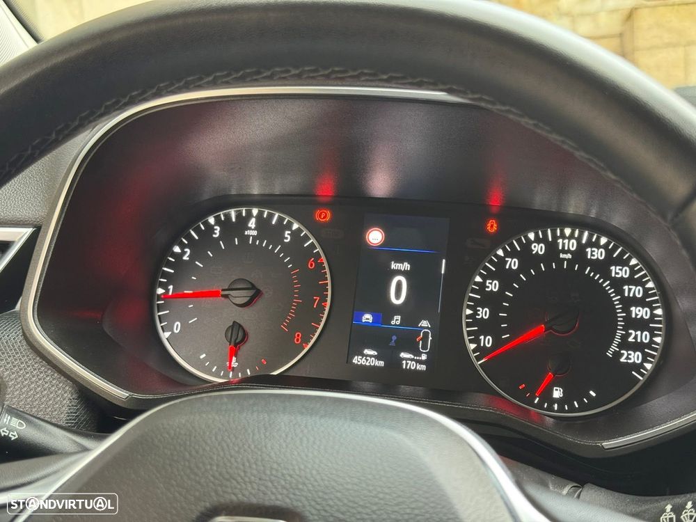 Renault Clio - 8