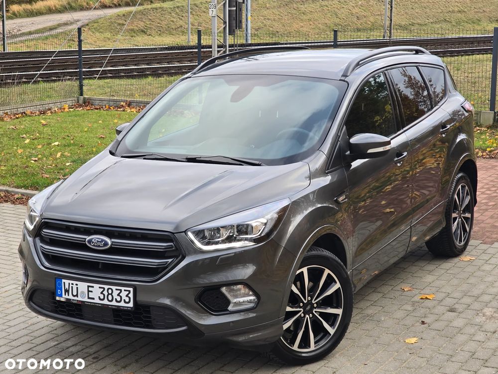 Ford Kuga 1.5 EcoBoost 2x4 ST-Line - 33