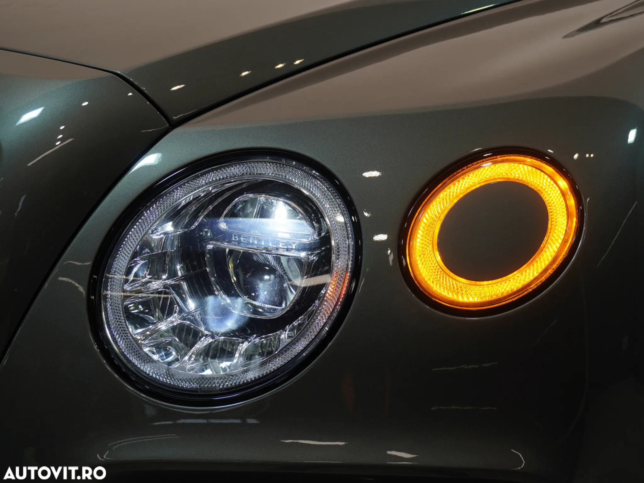 Bentley Bentayga - 13