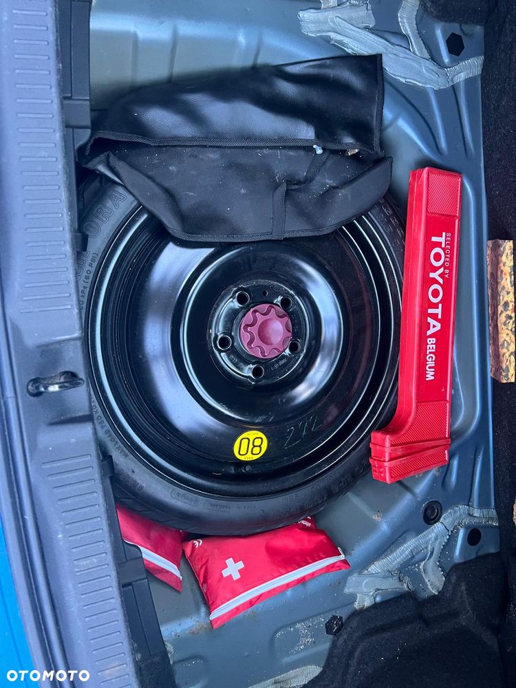 Toyota Auris 1.4 D-4D Edition - 19