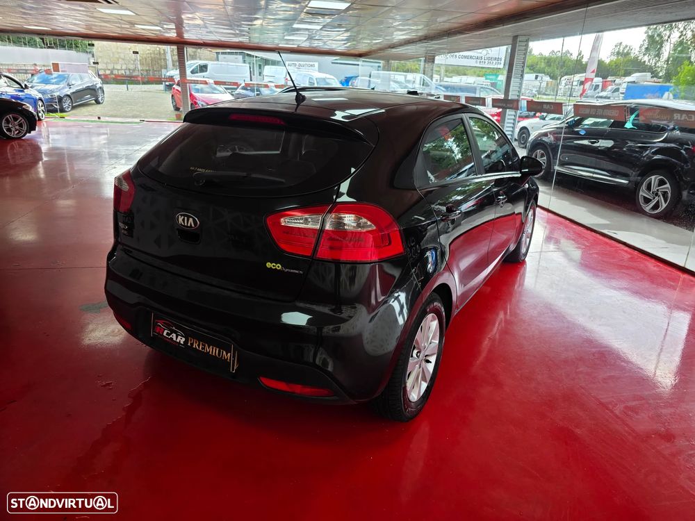Kia Rio 1.1 CRDi - 6