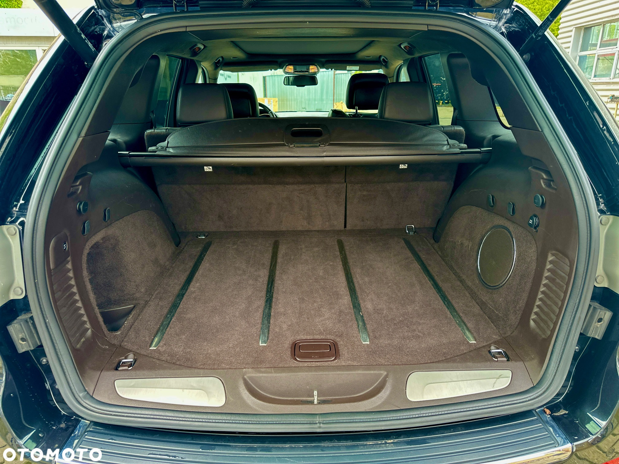 Jeep Grand Cherokee 3.6 V6 Overland Summit - 33