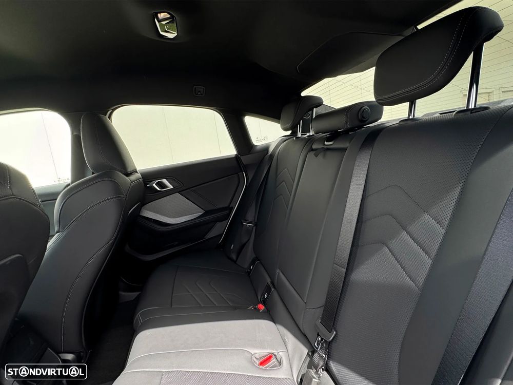 BMW 220 Gran Coupé Pack Desportivo M - 13