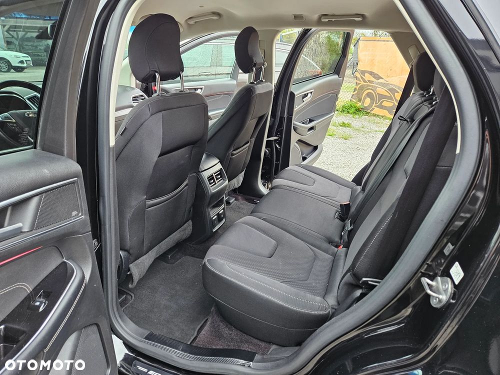 Ford Edge 2.0 TDCi Bi-Turbo 4x4 Titanium - 22