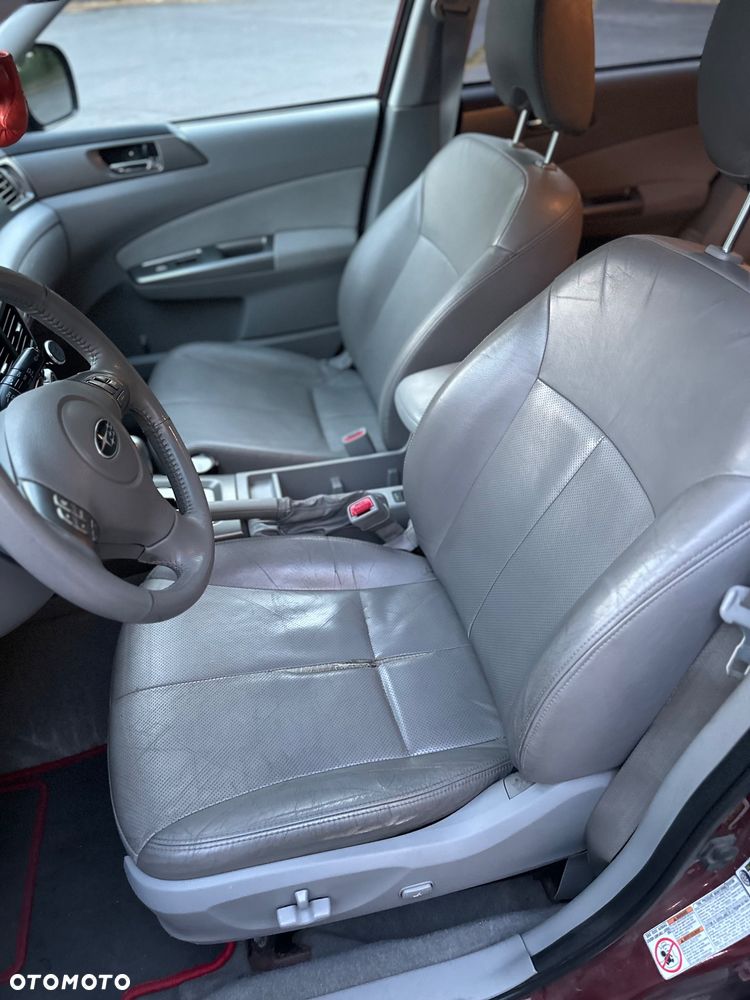 Subaru Forester 2.5 XT Sports - 10
