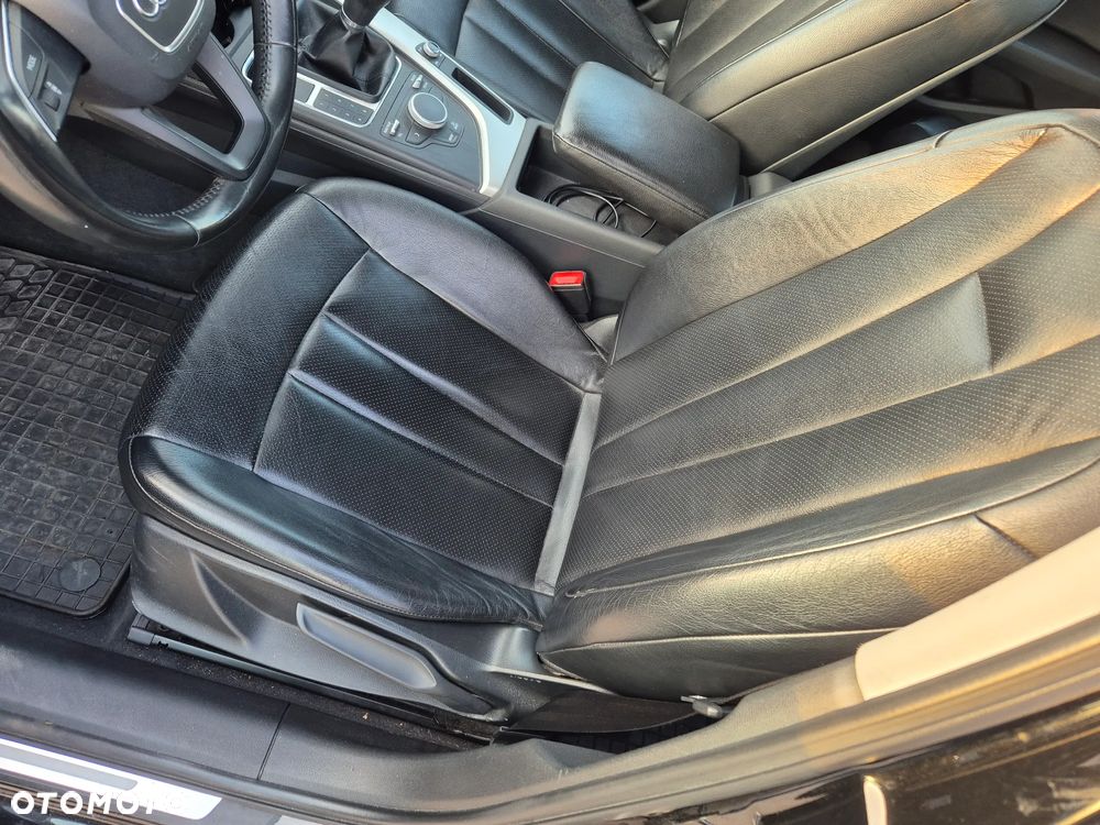 Audi A4 Limousine - 16