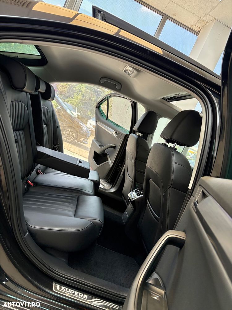 Skoda Superb 1.5 TSI ACT DSG Sportline - 8