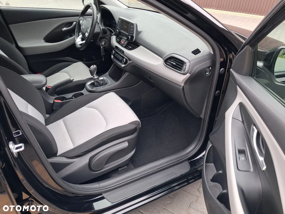 Hyundai i30 1.0 T-GDI Pure - 7