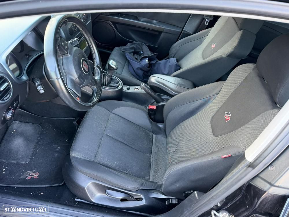SEAT Leon 2.0 TDI FR - 11
