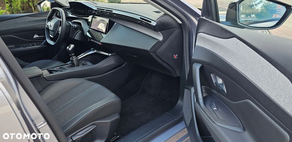 Peugeot 308 BlueHDi 130 Allure - 16