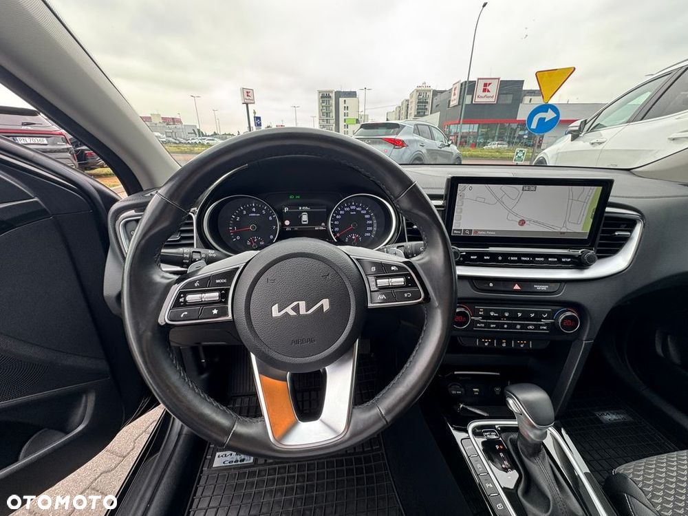 Kia Ceed 1.5 T-GDI Tribute DCT - 18