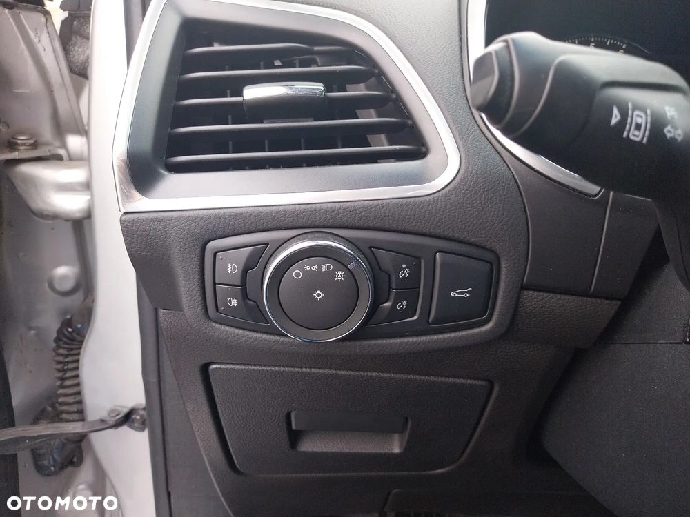 Ford Edge 2.0 TDCi Twin-Turbo 4WD ST-Line - 15