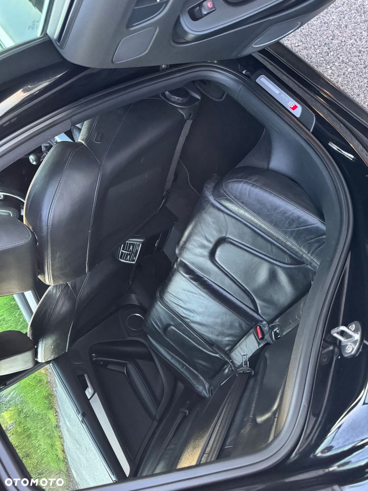 Audi A4 Avant 2.0 TDI - 21