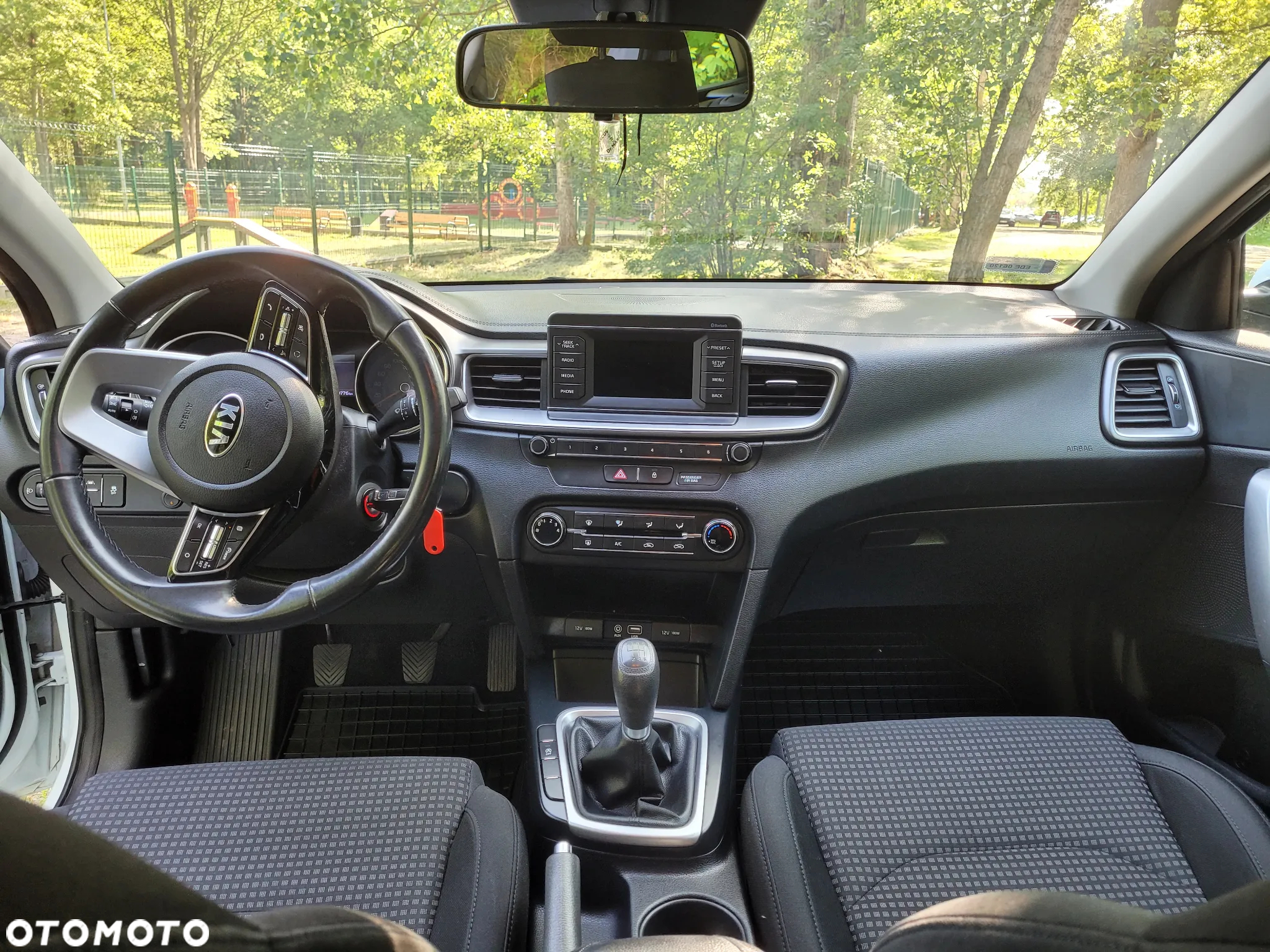 Kia Ceed 1.4 T-GDI M - 14