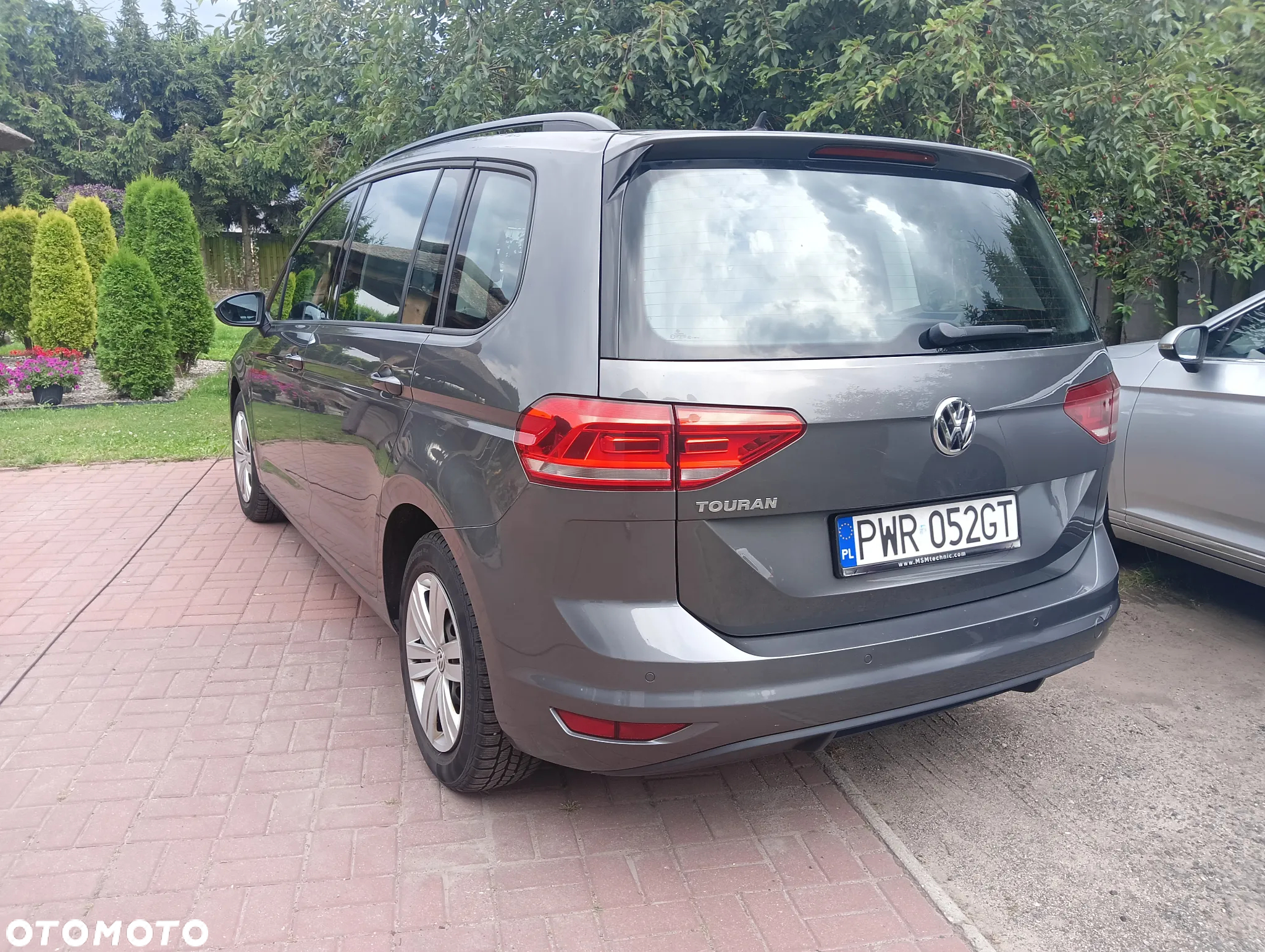 Volkswagen Touran 1.6 TDI SCR DSG Join - 16
