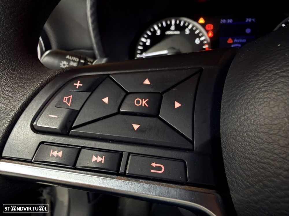 Nissan Juke 1.0 DIG-T N-Connecta NAV. DCT - 17