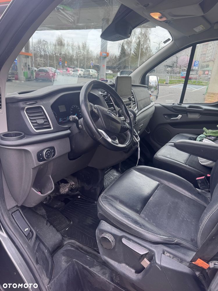Ford Transit Custom - 9