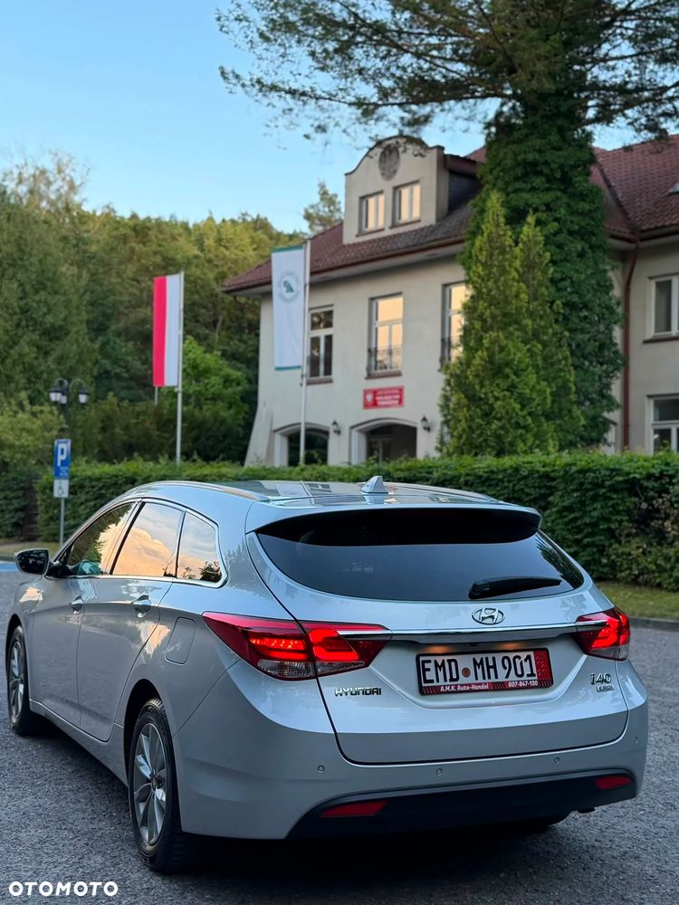 Hyundai i40 Kombi blue 1.7 CRDi Style - 16