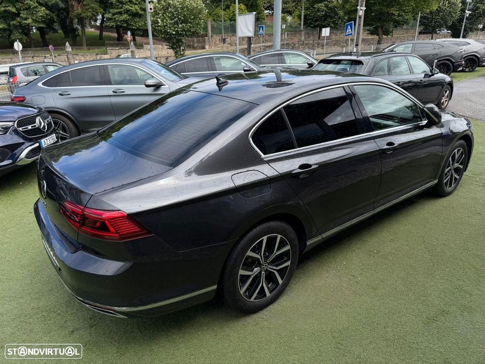 VW Passat 1.4 TSI GTE+ Plug-in - 12