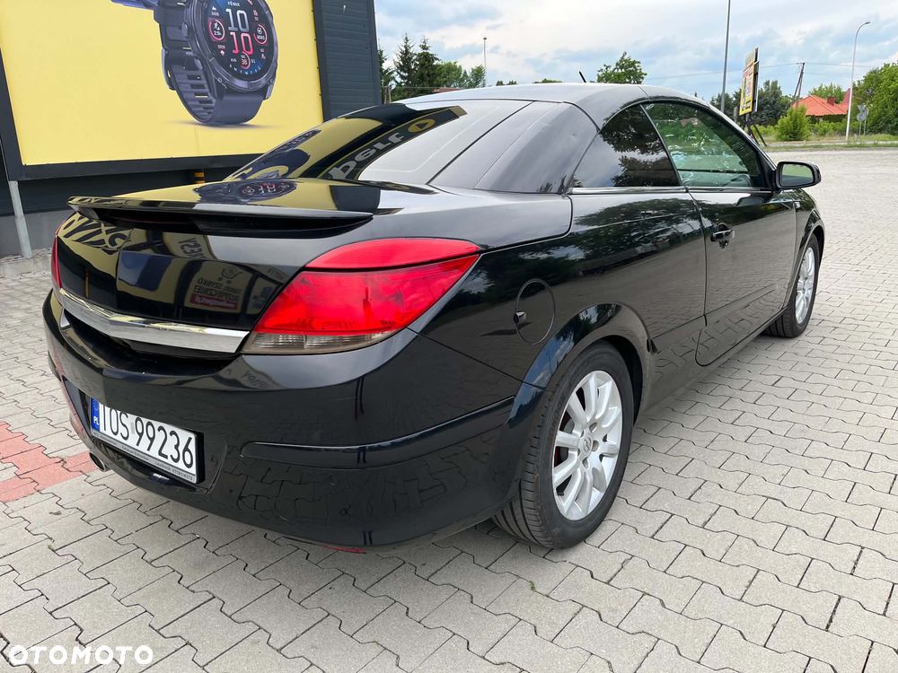 Opel Astra 1.8 Cosmo - 17