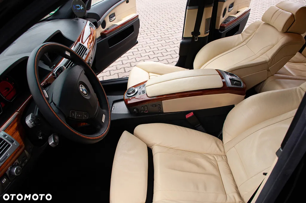 BMW Seria 7 730d - 39