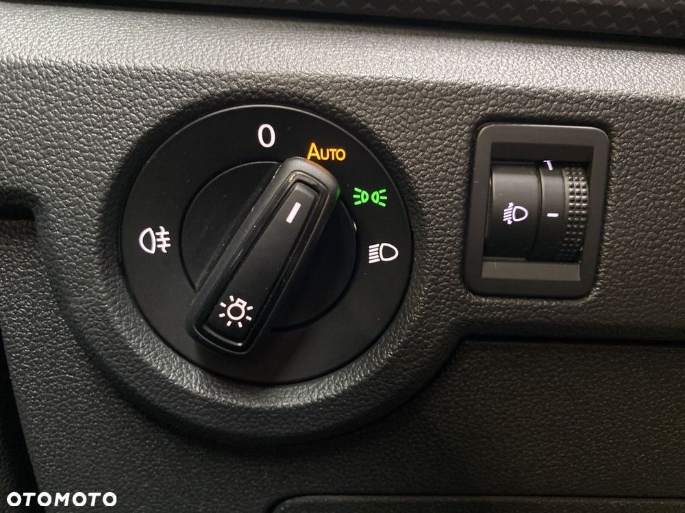 Volkswagen T-Cross - 25