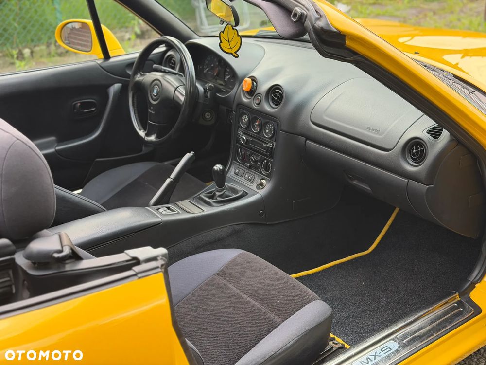 Mazda MX-5 1.6i 16V Impuls - 24
