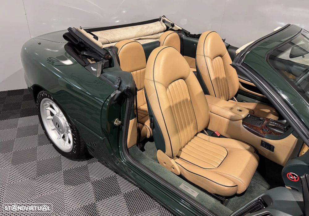 Aston Martin DB7 Vantage Volante - 39