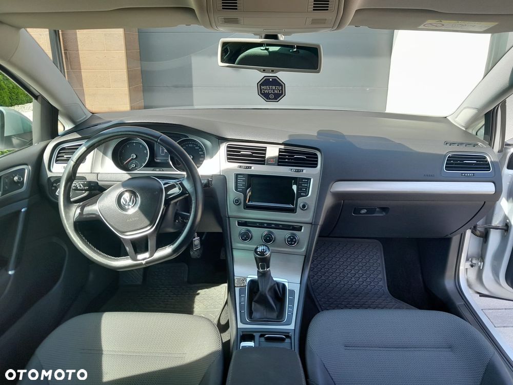 Volkswagen Golf 1.2 TSI BlueMot Trendline - 13