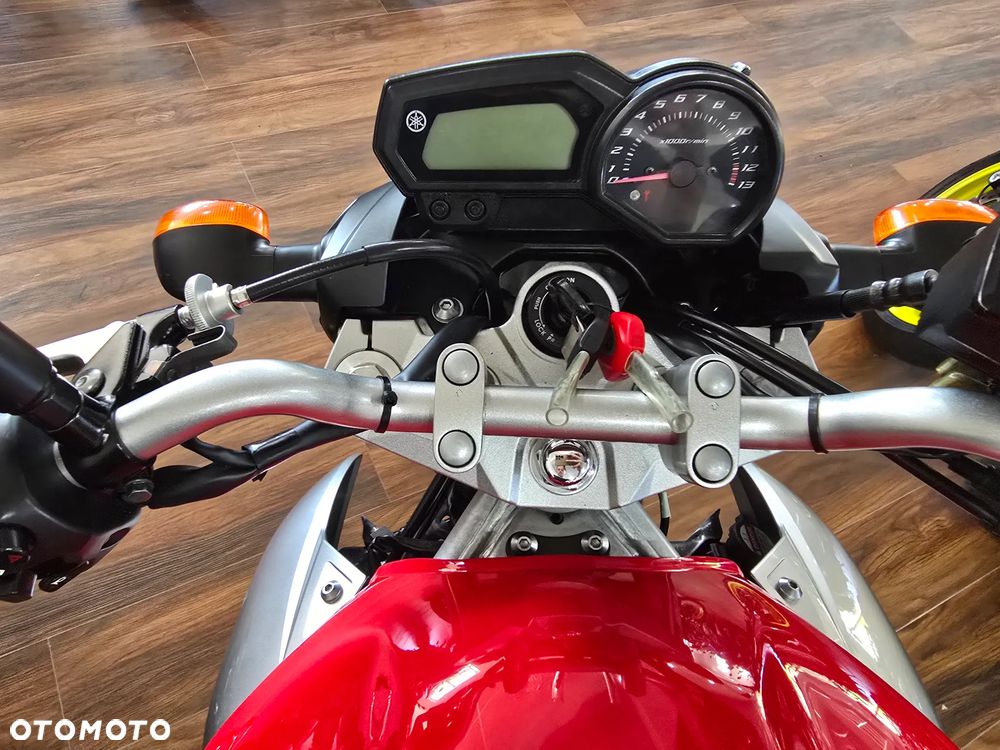 Yamaha XJ - 7