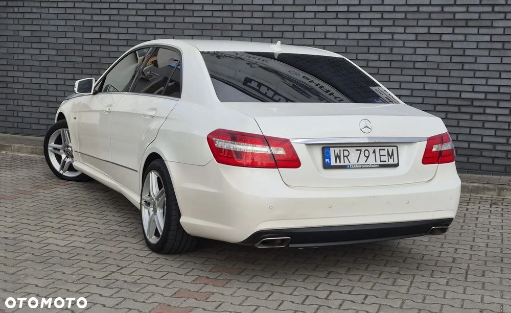 Mercedes-Benz Klasa E - 15