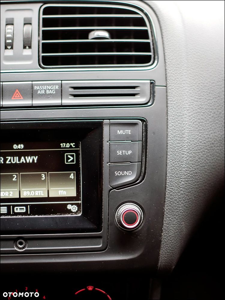 Volkswagen Polo - 24