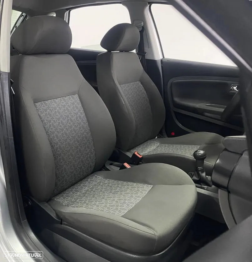 SEAT Ibiza 1.2 12V Reference - 23