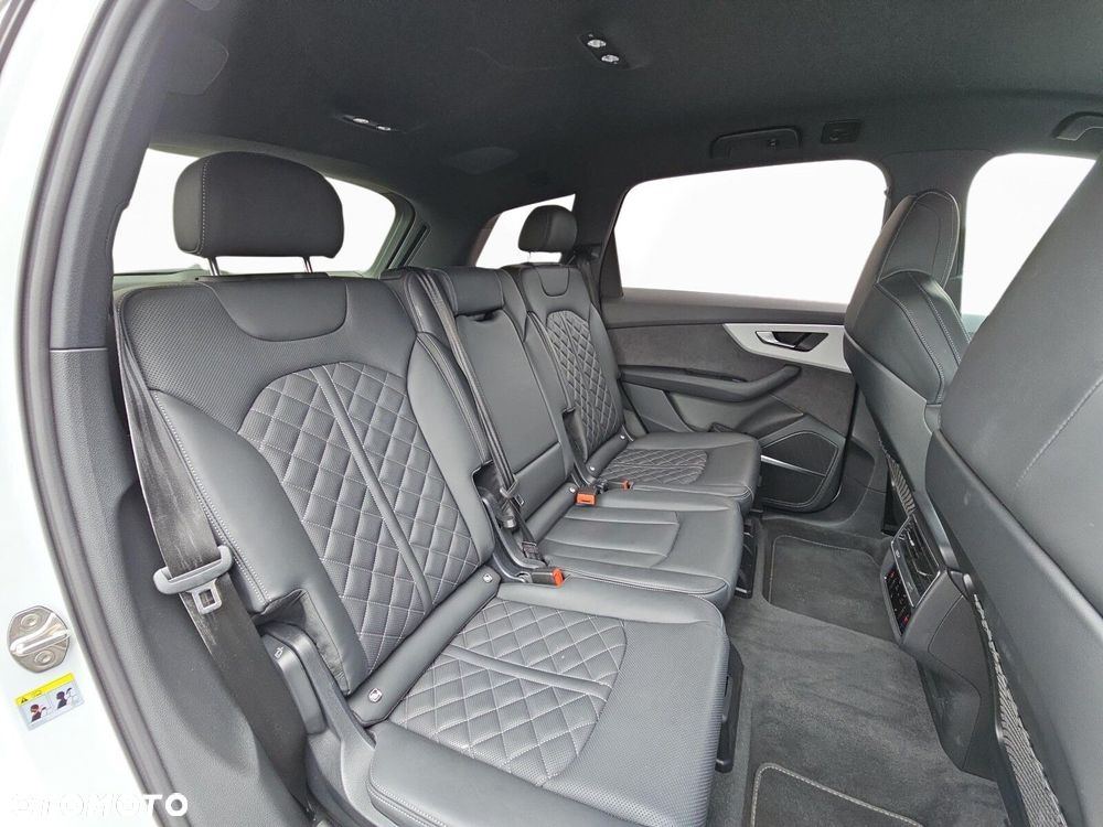 Audi Q7 - 29