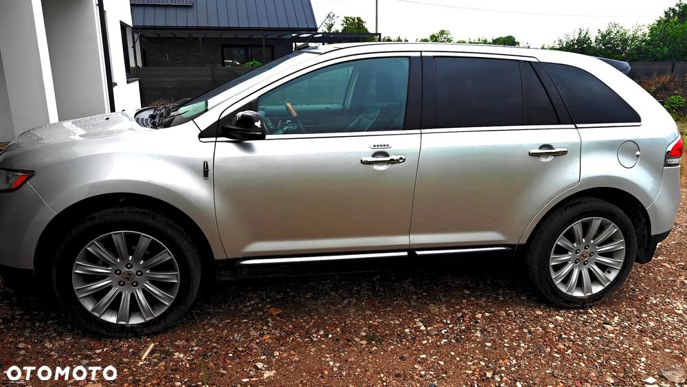 Lincoln MKX - 4