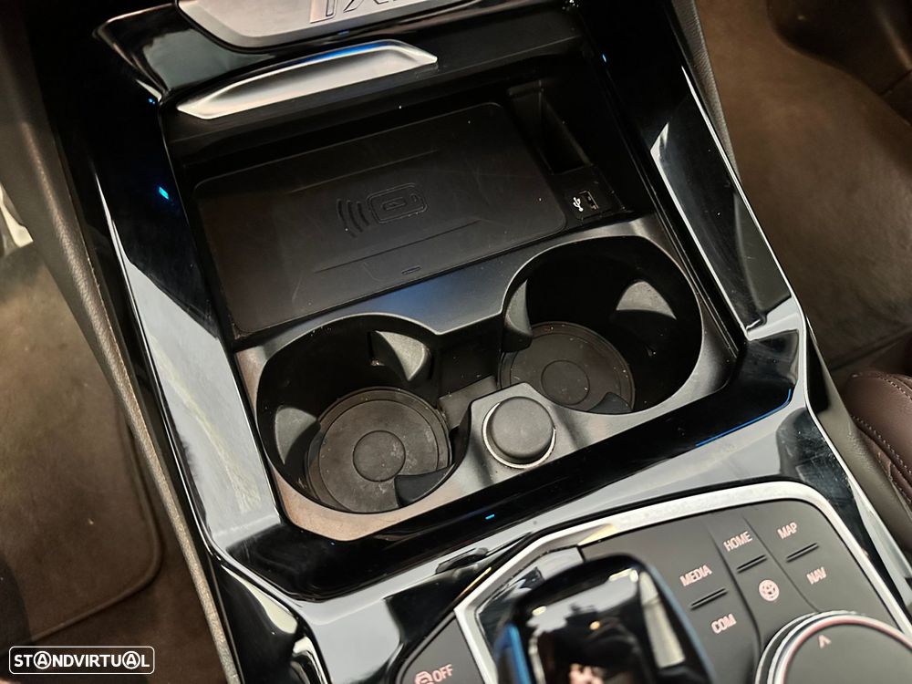 BMW iX3 M Sport Impressive - 30