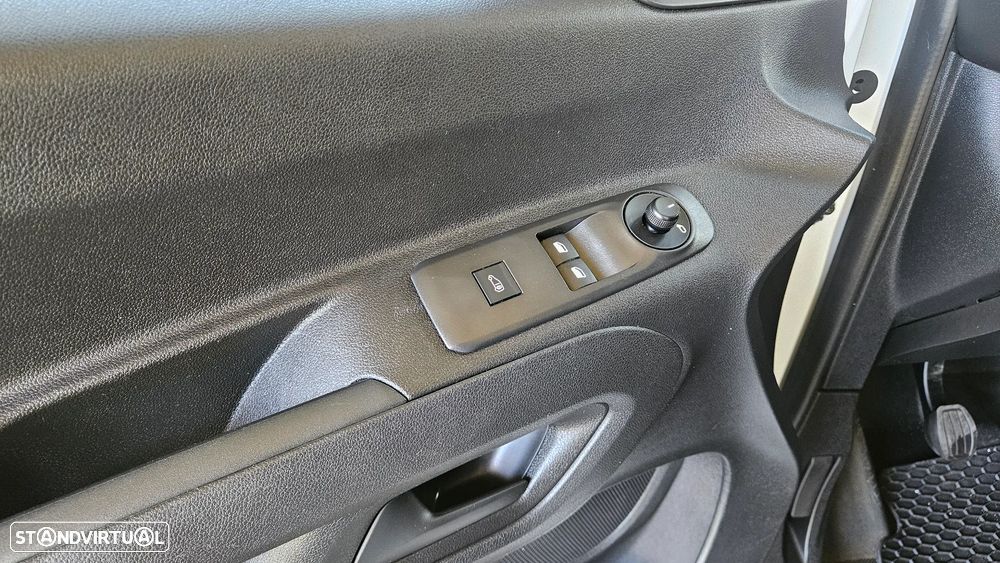 Peugeot Partner Diesel 1.6 BlueHDi L1 Premium IVA dedutível - 12