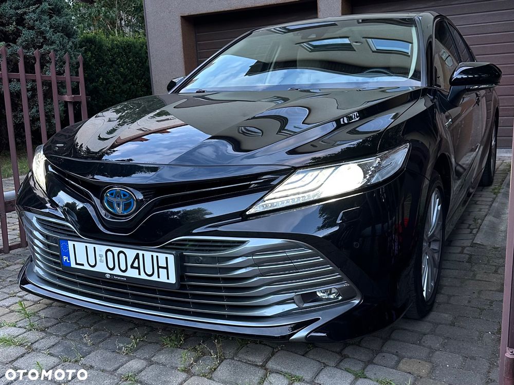 Toyota Camry 2.5 Hybrid Executive CVT - 1