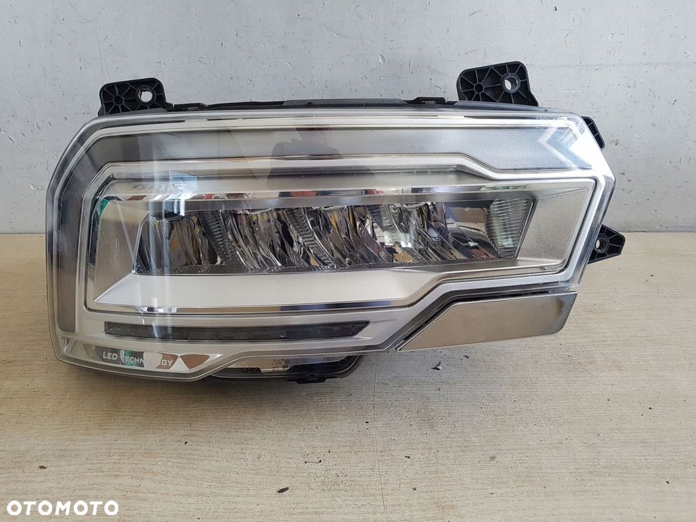 daf xf xg xg+ prawy feflektor full led lampa spryskiwacz kompletny 2188971 - 1