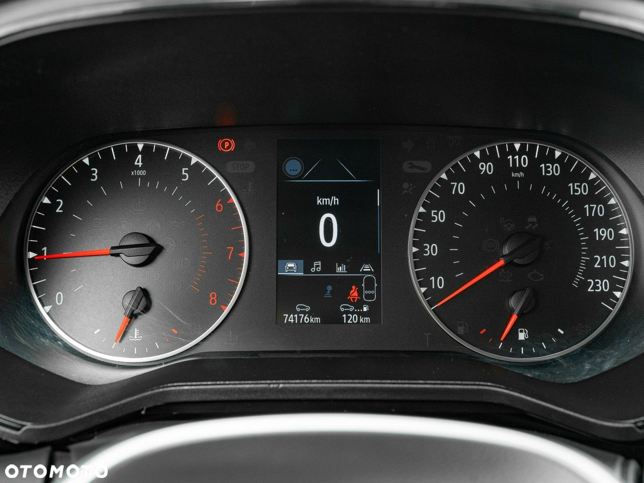 Renault Clio 1.0 TCe Equilibre - 16