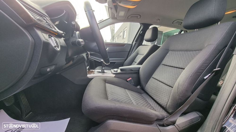Mercedes-Benz E 220 CDi Elegance BE 136g - 27