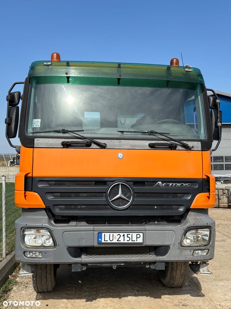 Mercedes-Benz Actros - 4
