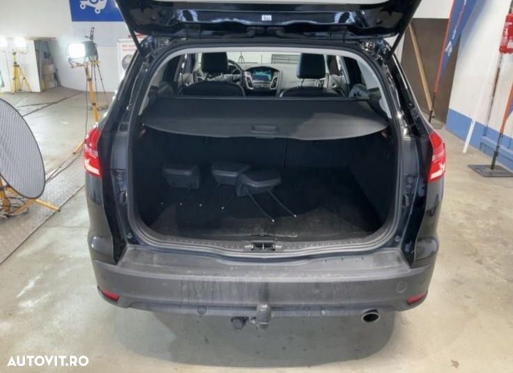 Ford Focus 1.5 EcoBoost Start-Stopp-System Titanium - 11